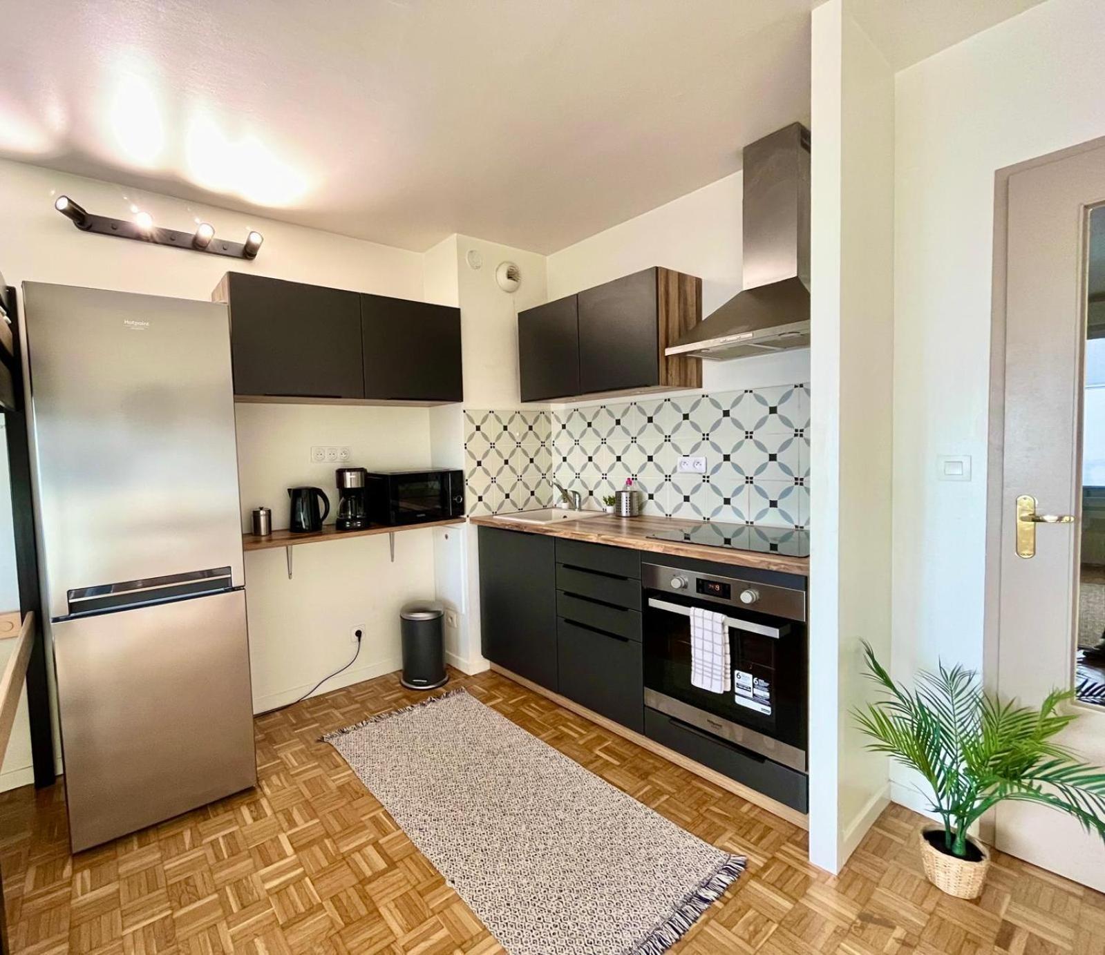 Logement Renove Proche Centre-Ville Lyon Villeurbanne Exteriér fotografie