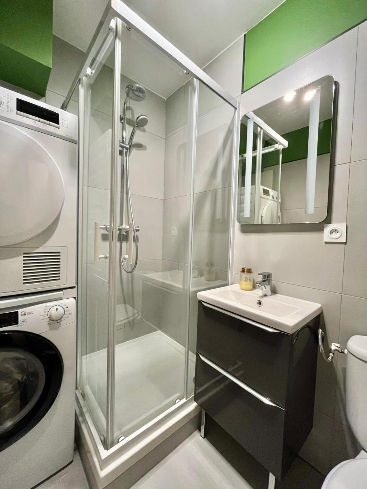 Logement Renove Proche Centre-Ville Lyon Villeurbanne Exteriér fotografie